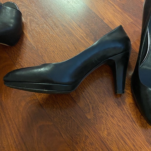 Ecco heels perfect for the office and very modest. I wore them to work maybe 6 x - Picture 3 of 4